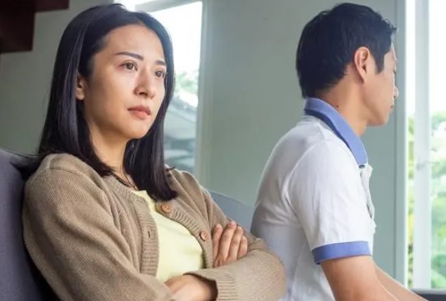 老公有外遇老婆正确的做法是什么